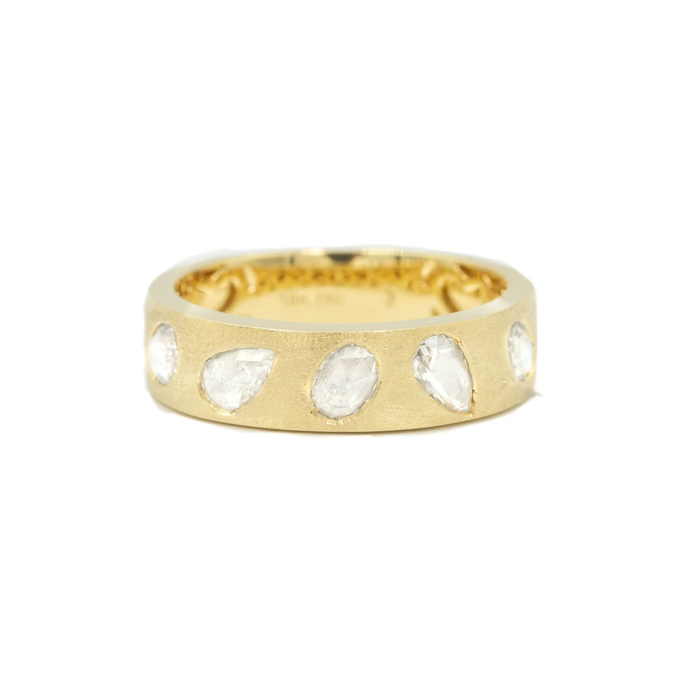 18ky Pear & Oval-Cut Diamond Wide Band
