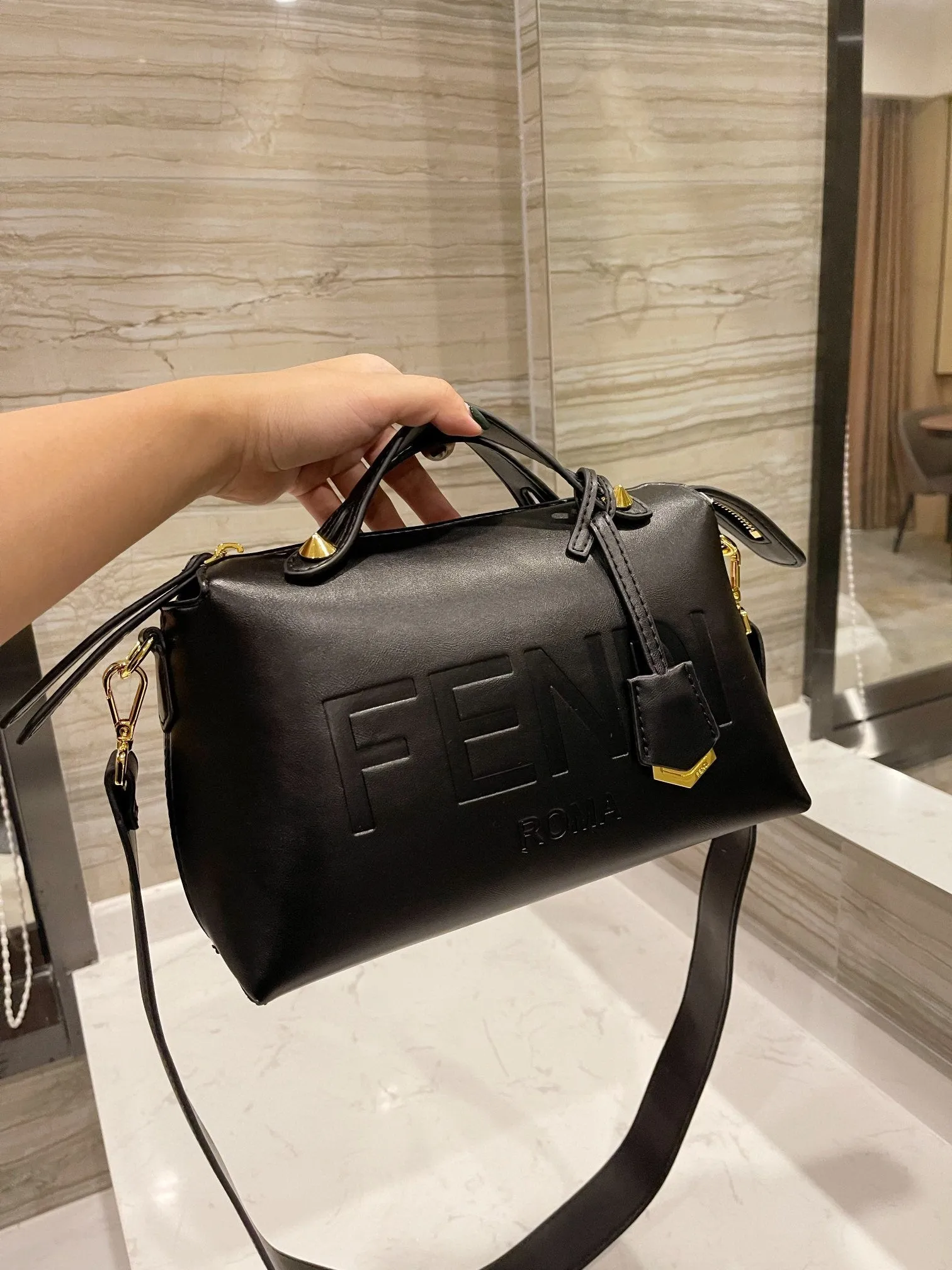 EN   Designer bags by Fendi 215