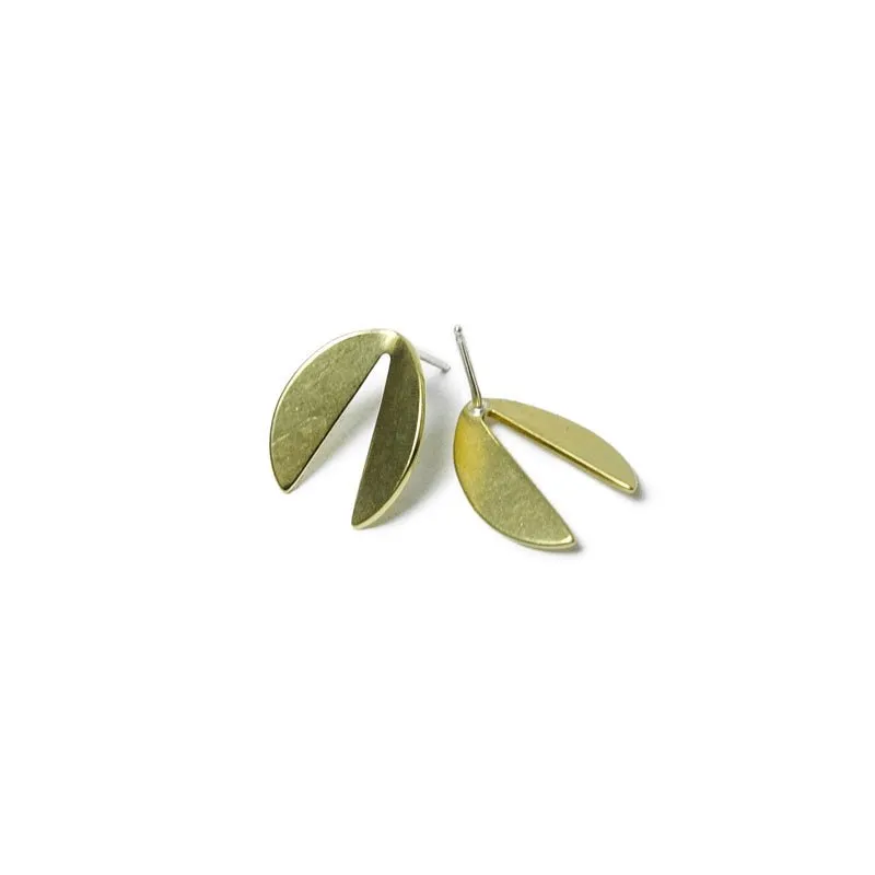 Floret Post Earrings