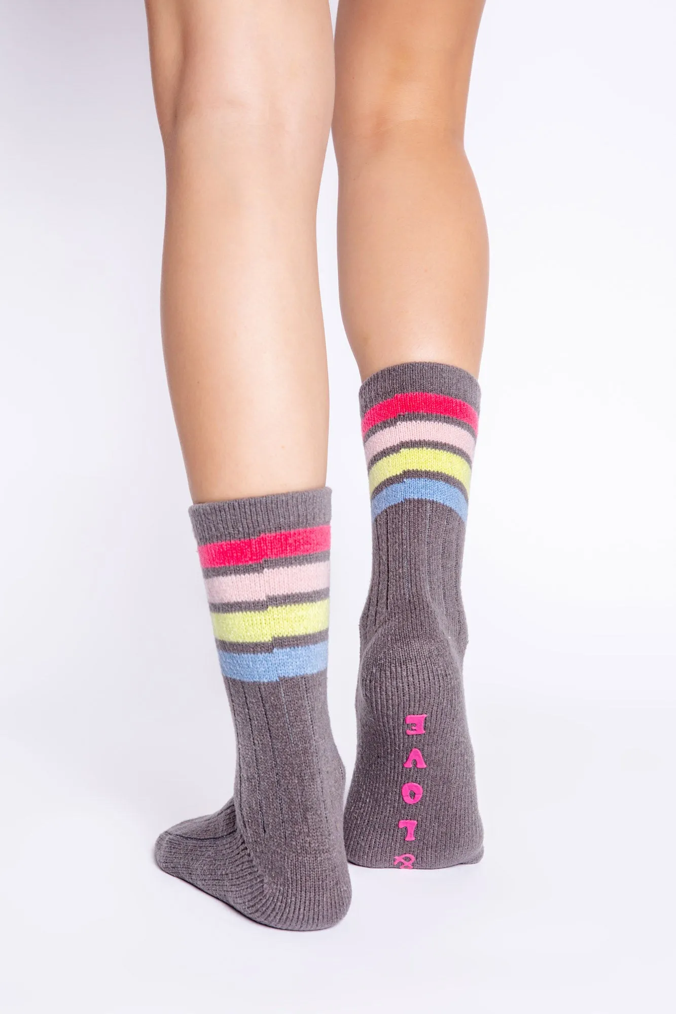 FUN SOCKS - VARIOUS STYLES