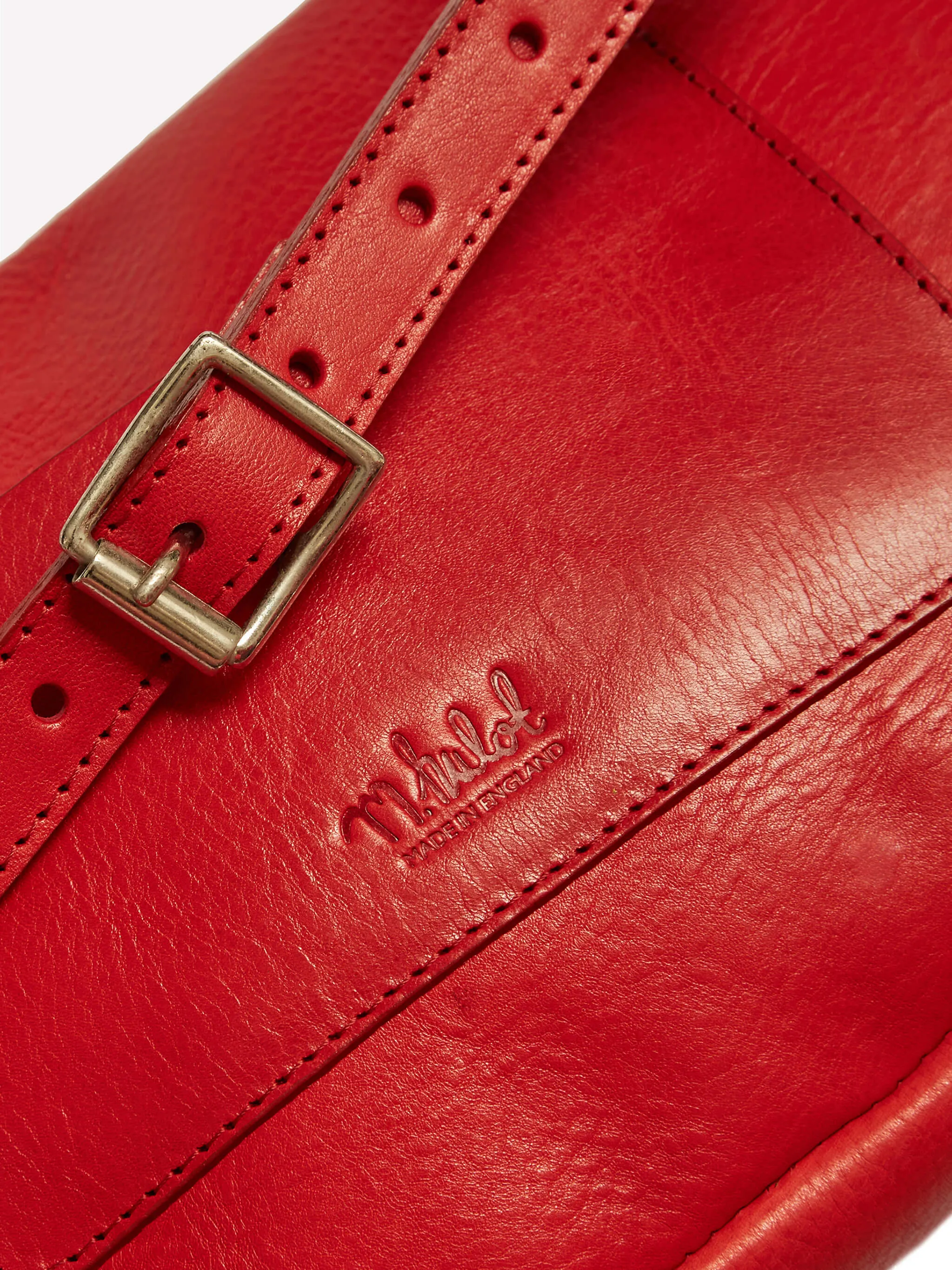 Loe Leather Bum Bag - Red