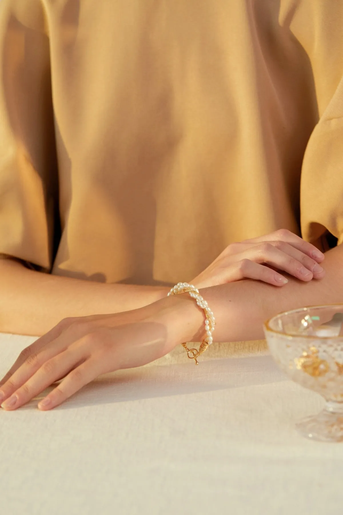 Thais Freshwater Pearl Woven Bracelet