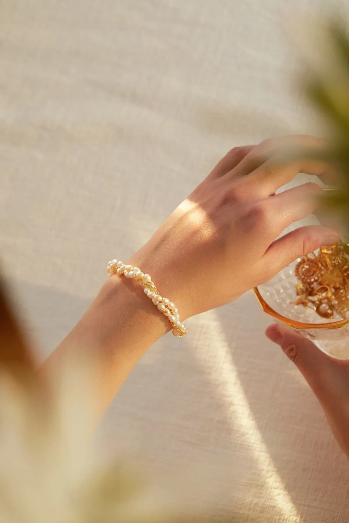 Thais Freshwater Pearl Woven Bracelet
